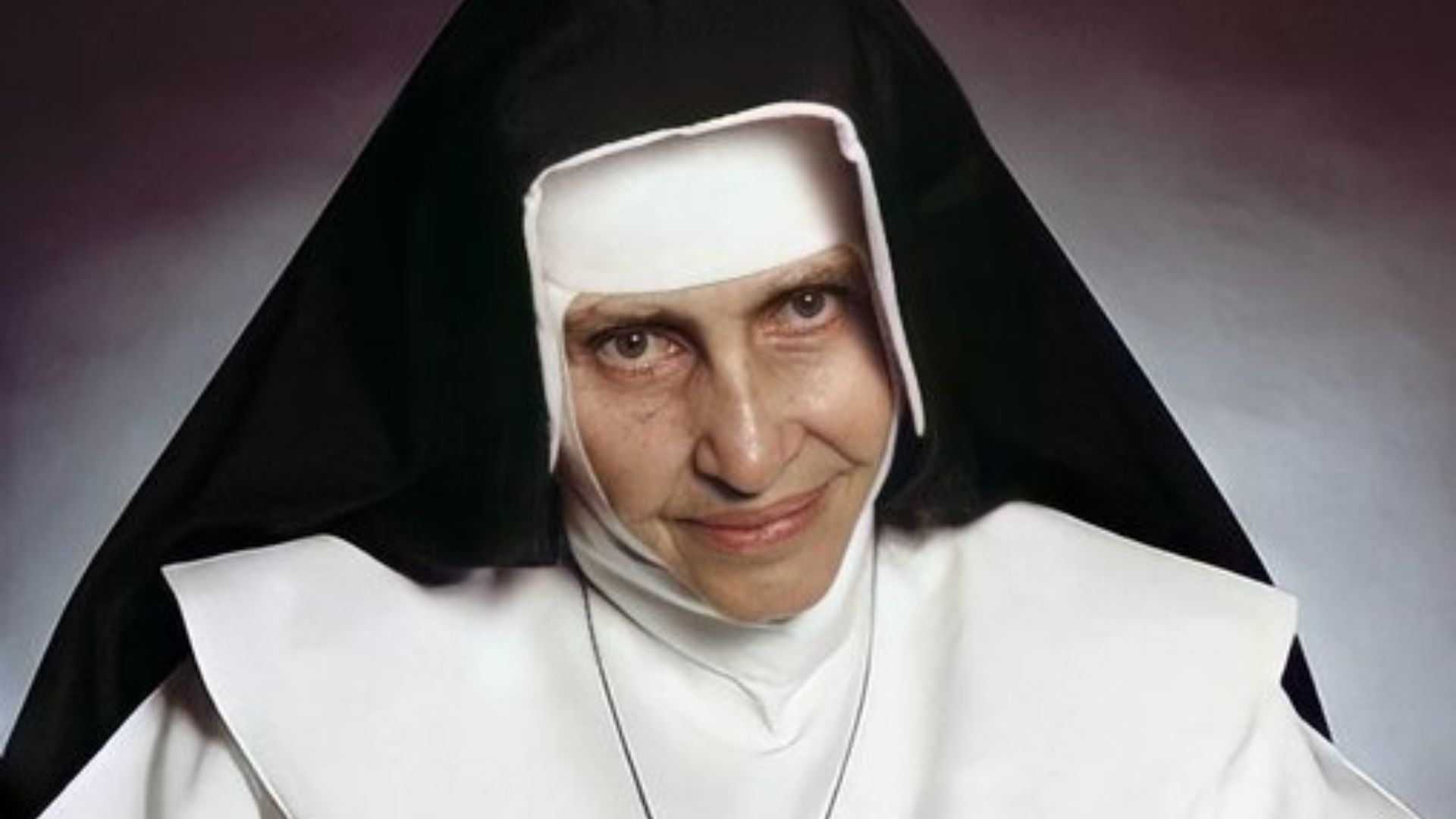 SANTA DULCE DOS POBRES (13 de agosto)